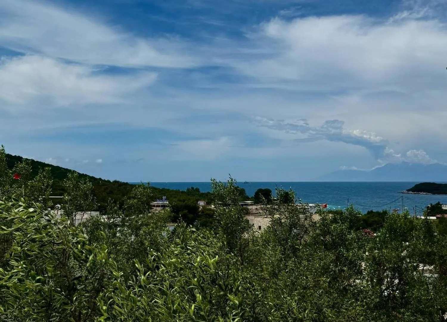 Vila Bexheti クサミル アパートホテル